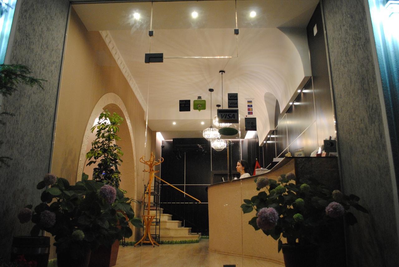 Hotel Palma Tirana Exterior foto